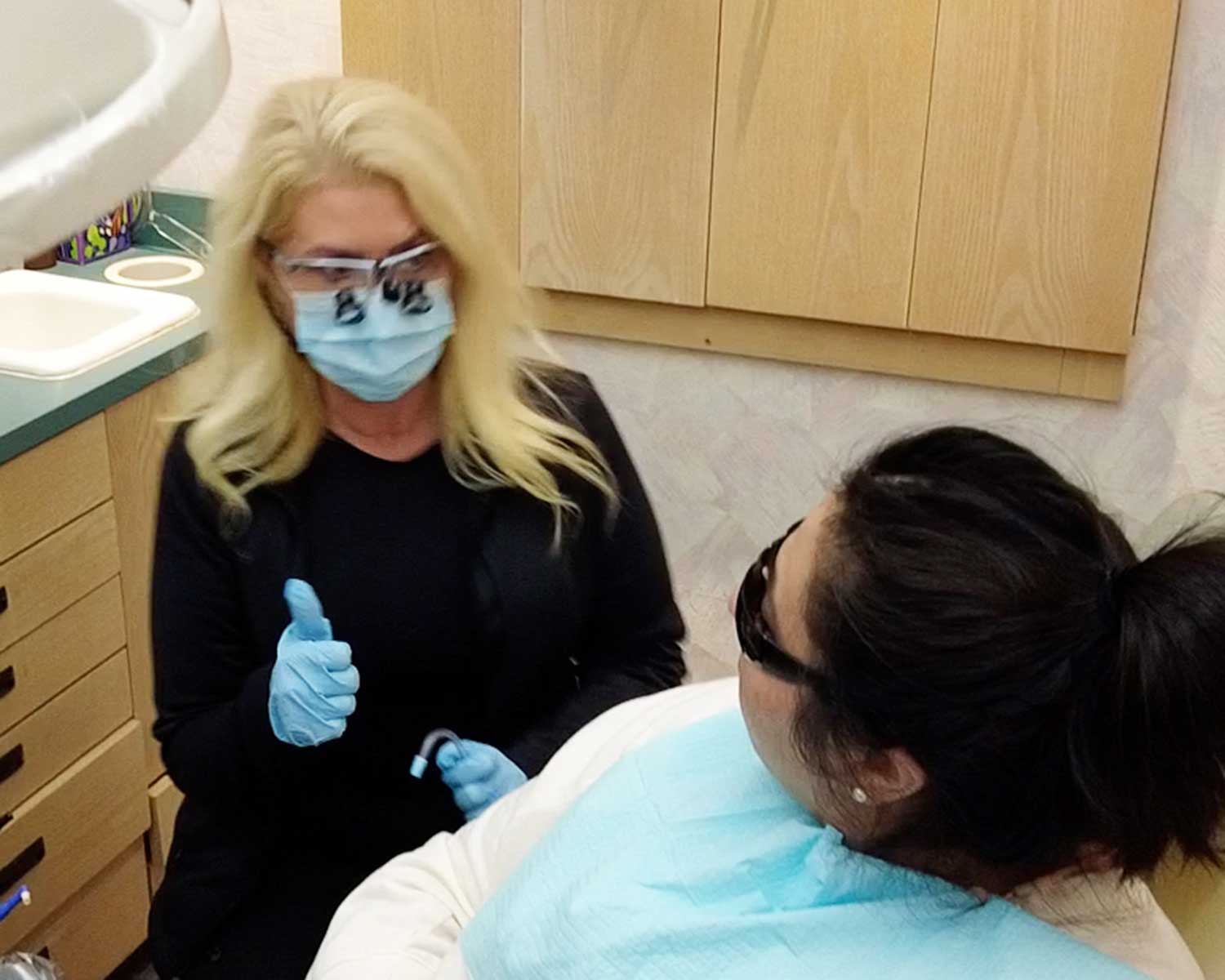 Whittier Palm Dental Dentist Consultation 14945 Dentist wearing mask and gloves giving thumbs up at Whittier Palm Dental in Montebello, CA